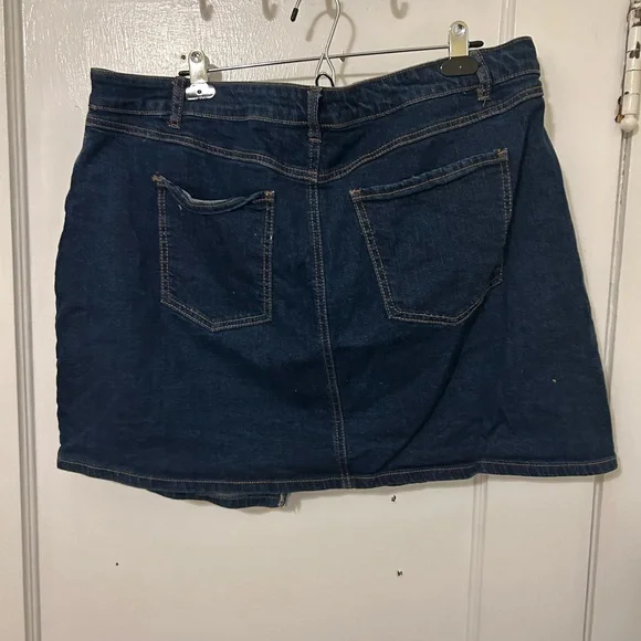 Eloquii Classic Blue Denim Mini Skirt - Picture 5 of 5